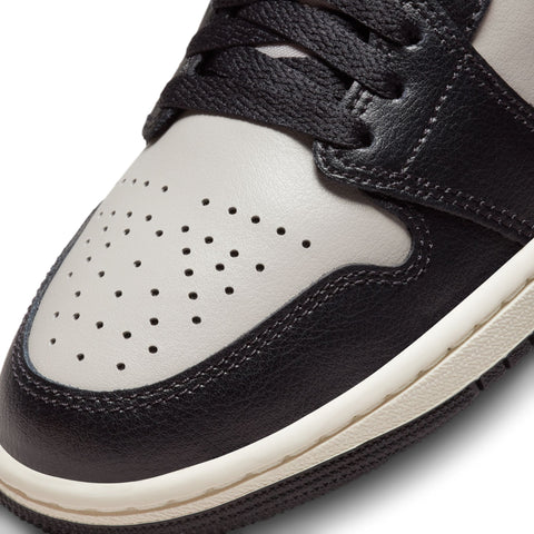 Women's Air Jordan 1 Mid 'Black Gym Red'