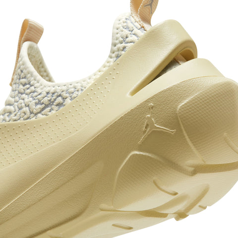 Jordan System.23 'Coconut Milk'
