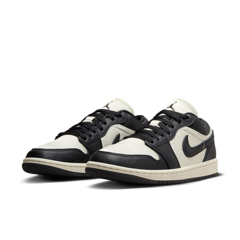 Women's Air Jordan 1 Low SE 'Panda'