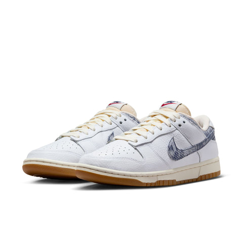 Nike Dunk Low 'Washed Denim'