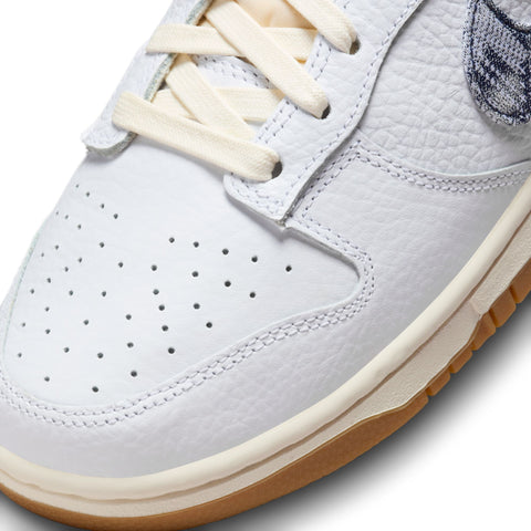 Nike Dunk Low 'Washed Denim'