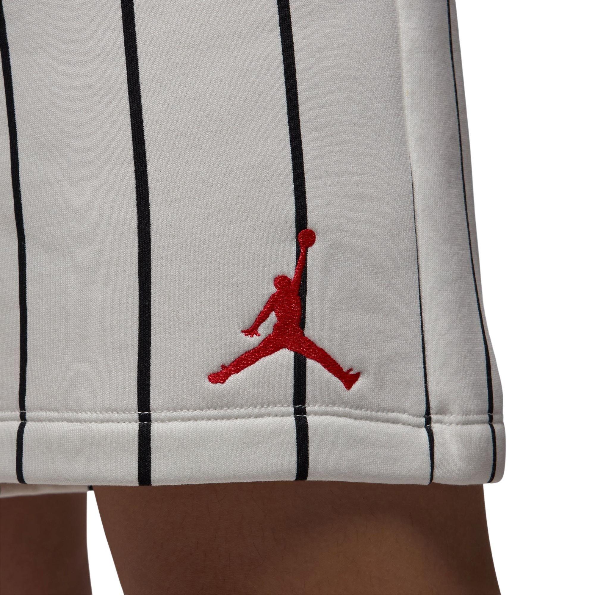 Jordan Men's Brooklyn Diamond45 Fleece Shorts