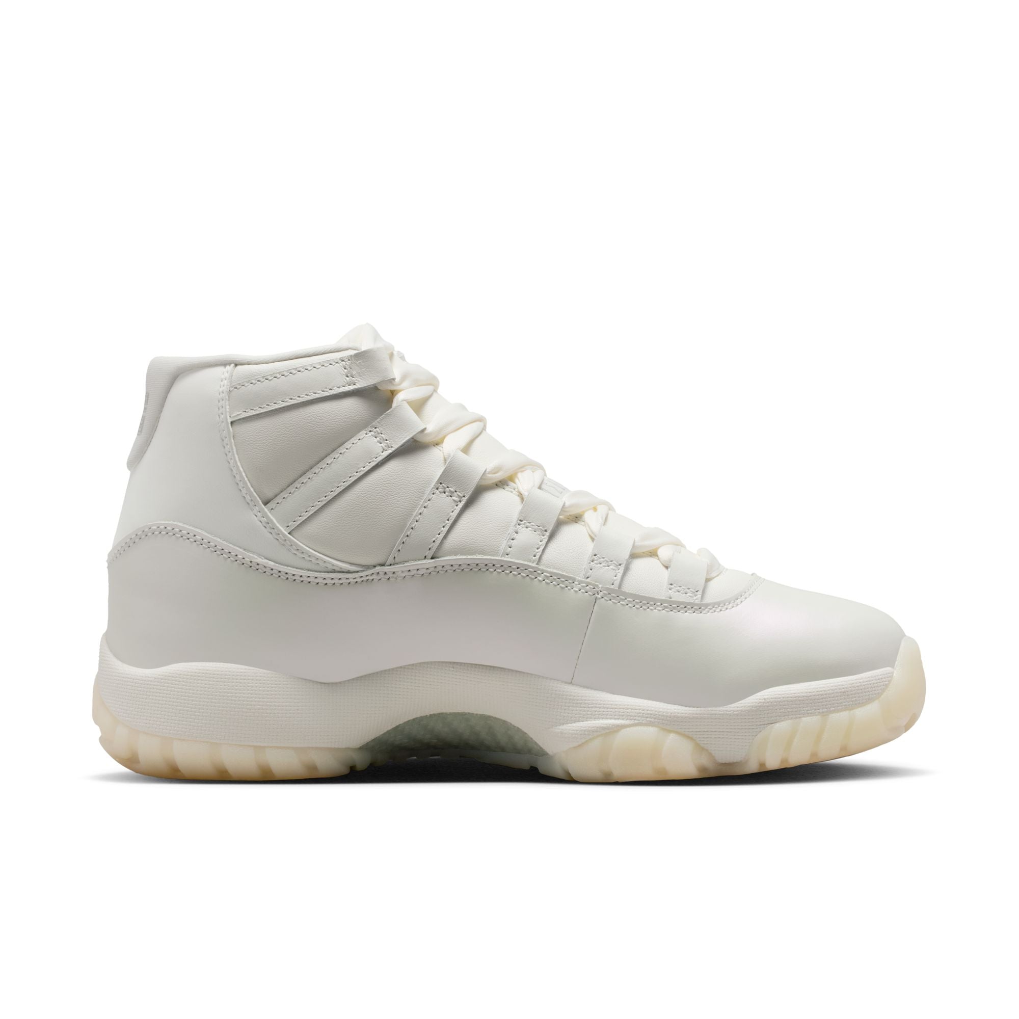 Women's Air Jordan 11 Retro 'Pearl'
