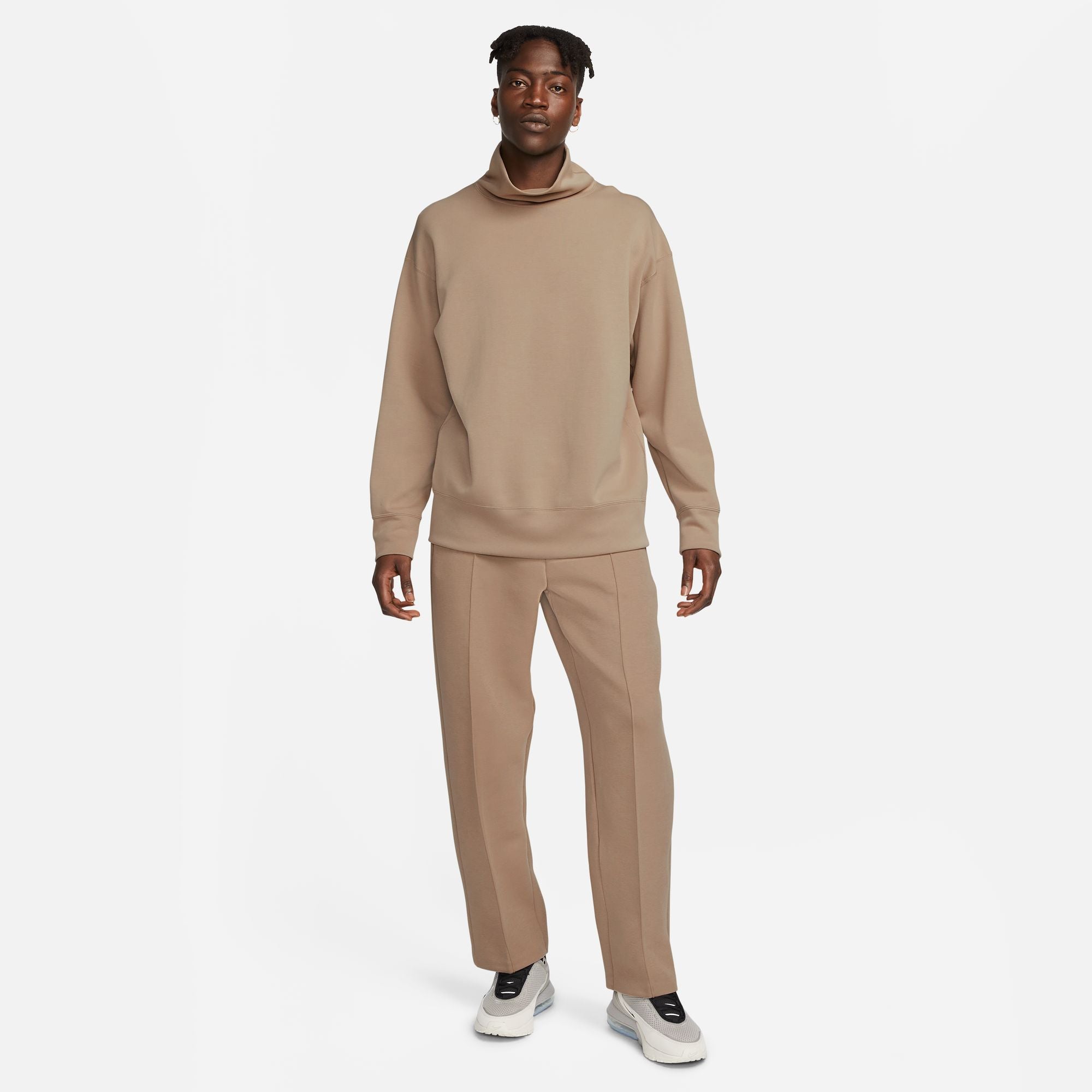 Nike Sportswear Tech Fleece Reimagined Men s Loose Fit Open Hem Sweatp TROPHY ROOM STORE