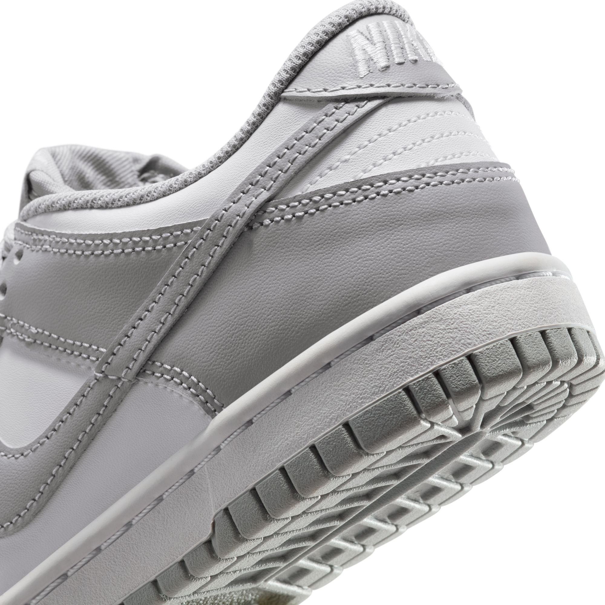 Nike Dunk Low GS 'Smoke Grey'