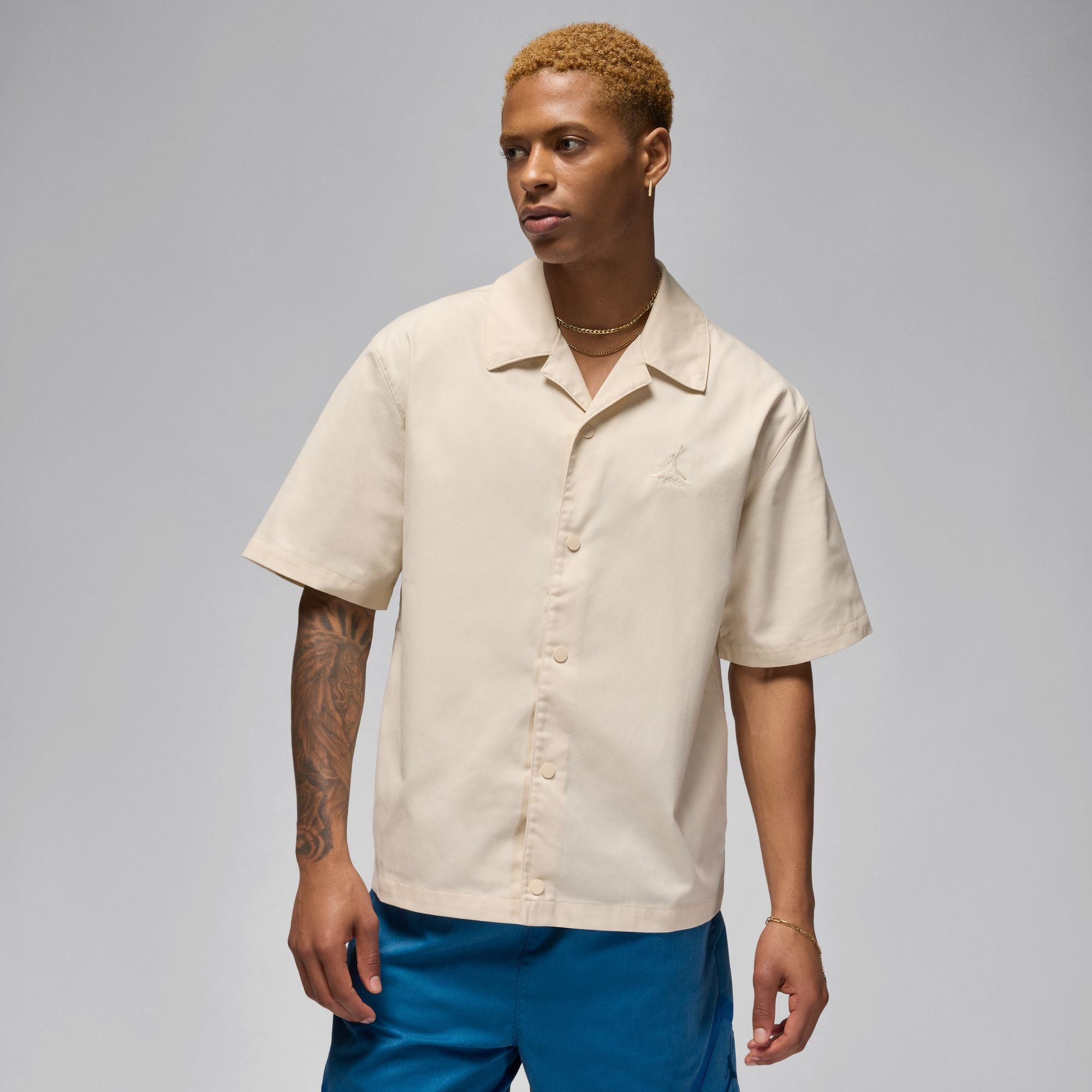 Jordan Essentials Men's Statement Top – TROPHY ROOM STORE