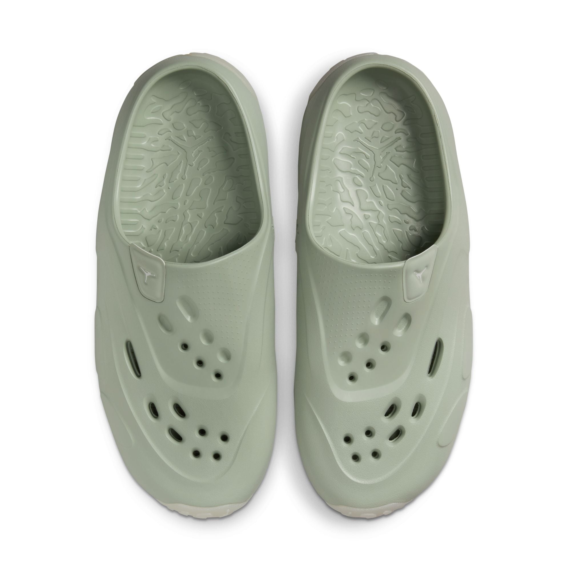 Jordan Roam Slides 'Spruce Fog'