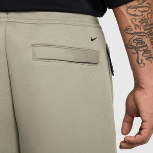 Nike Tech Men's Wide-Leg Fleece Pants