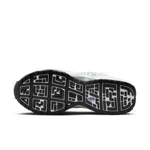 Women's Nike Air Max SNDR 'Metallic Silver’