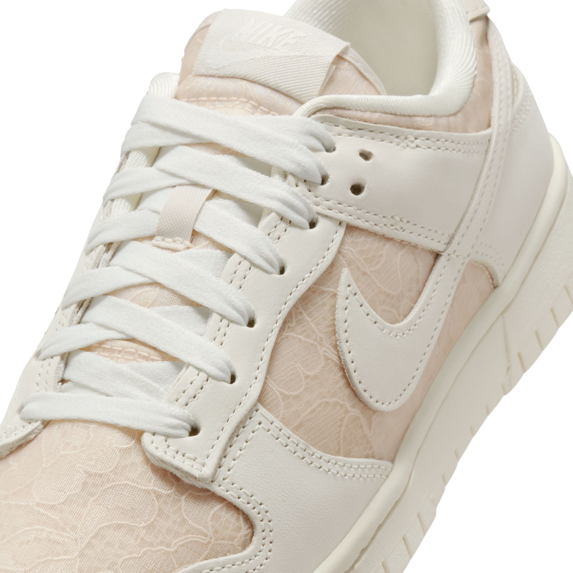 Women's Nike Dunk Low 'Soft Pearl'