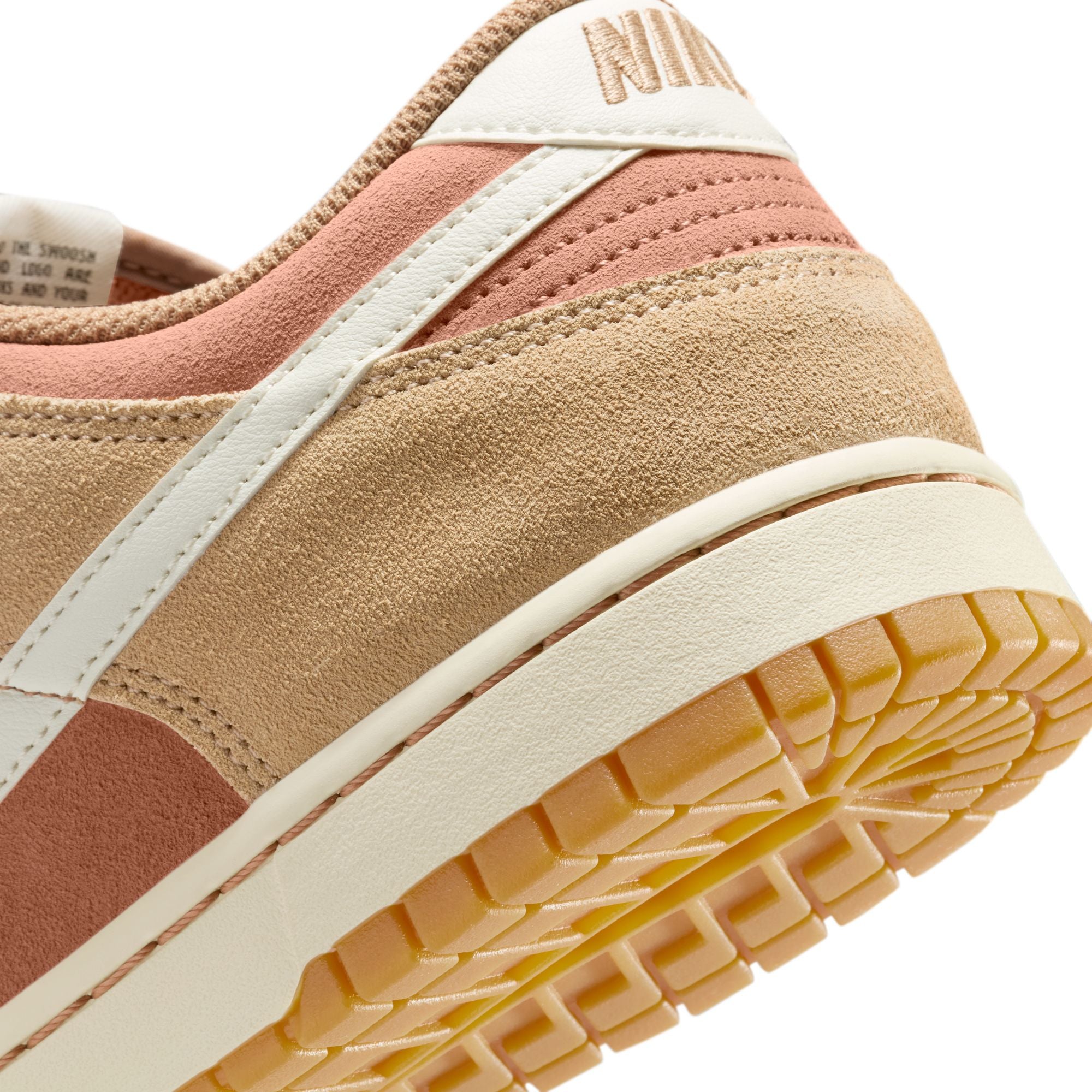 Nike Dunk Low Retro SE 'Hemp'