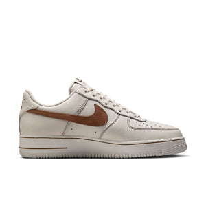 Nike Air Force 1 '07 LV8 'Saddle Brown'