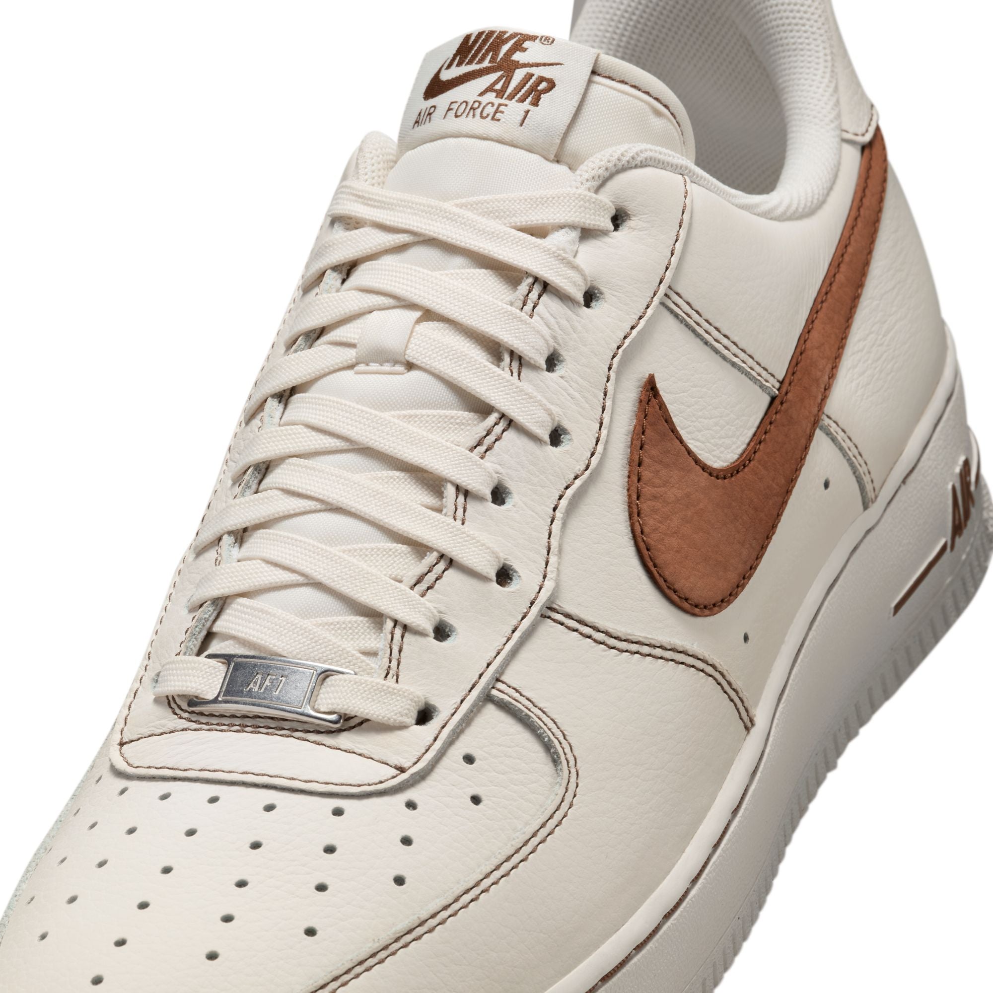 Nike Air Force 1 '07 LV8 'Saddle Brown'
