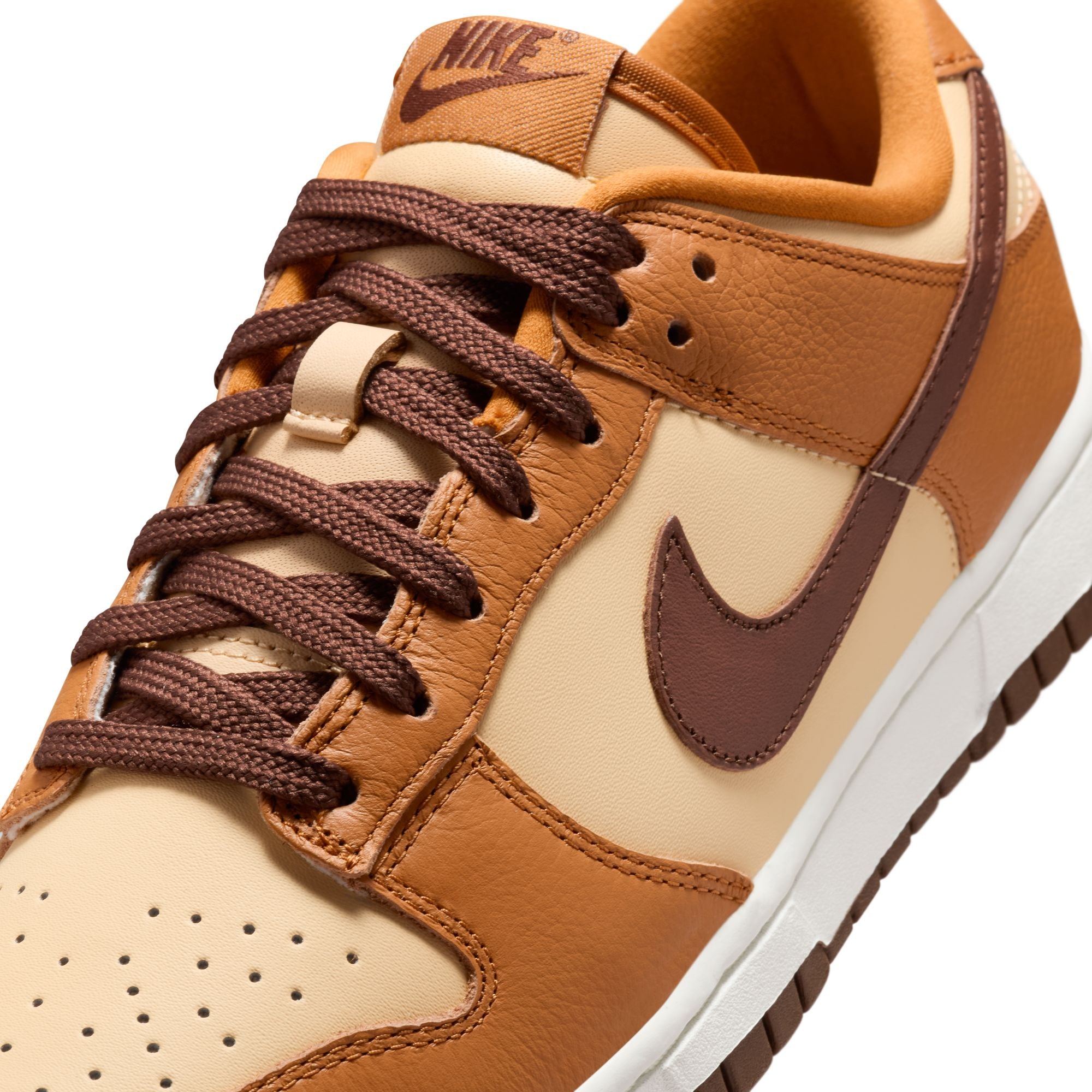Women's Nike Dunk Low SE 'Desert Ochre'