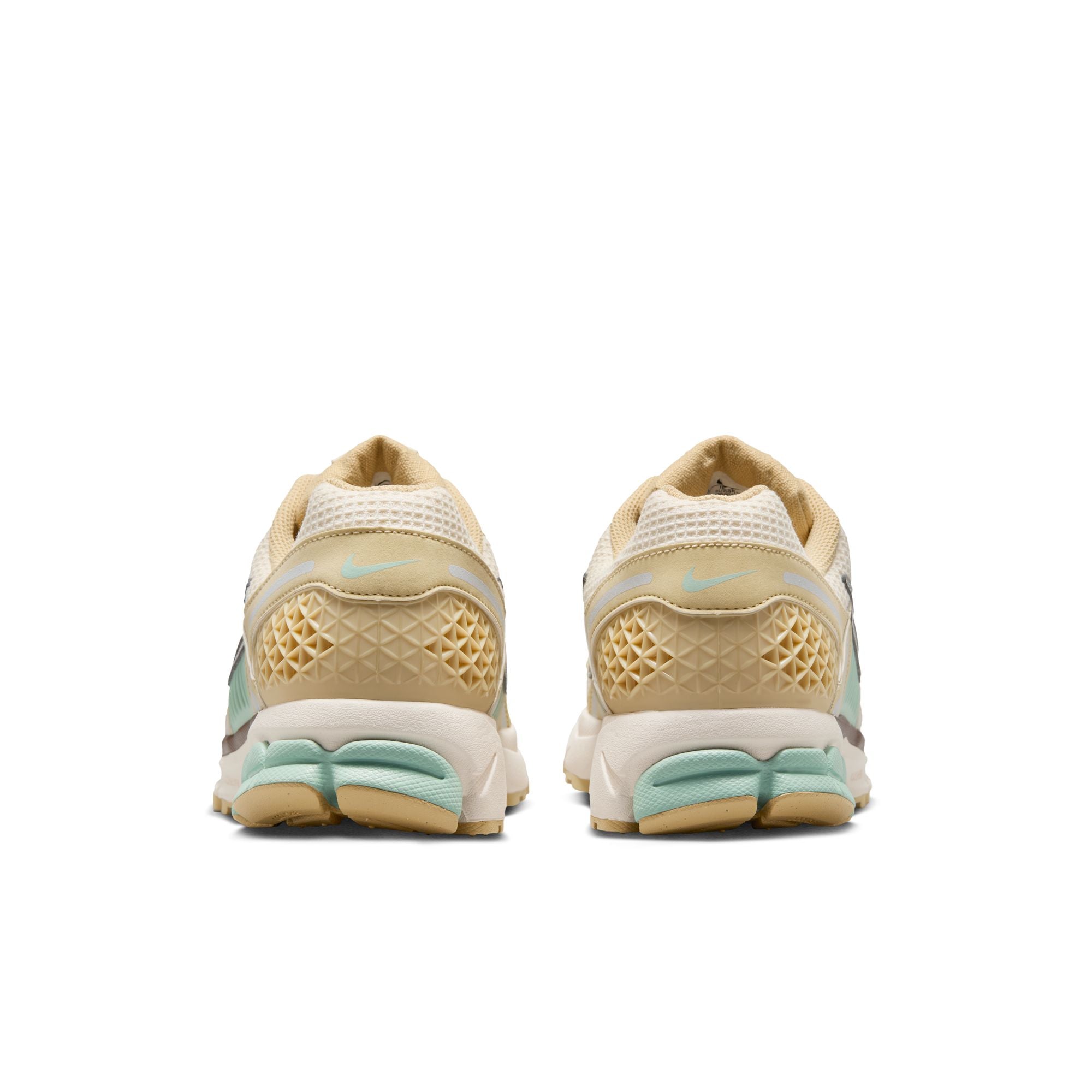 Nike Zoom Vomero 5 SE 'Team Gold Seafoam'