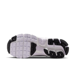 Women's Nike Zoom Vomero 5 'Barely Grape'