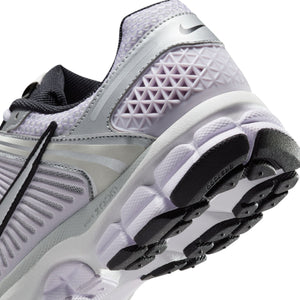 Women's Nike Zoom Vomero 5 'Barely Grape'