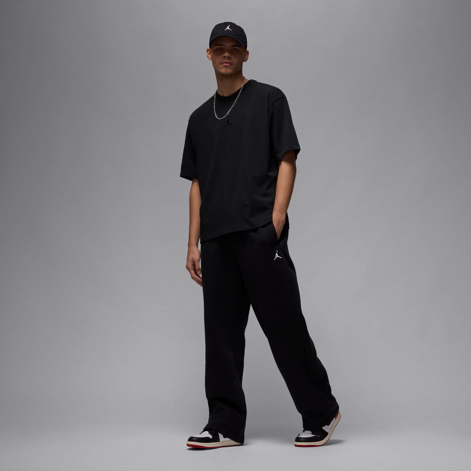 Jordan Flight Essentials Men's Oversized T-Shirt
