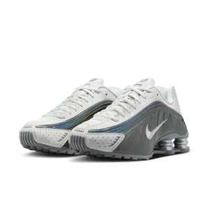 Women's Nike Shox R4 'Summit White'