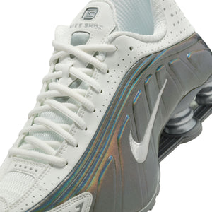 Women's Nike Shox R4 'Summit White'