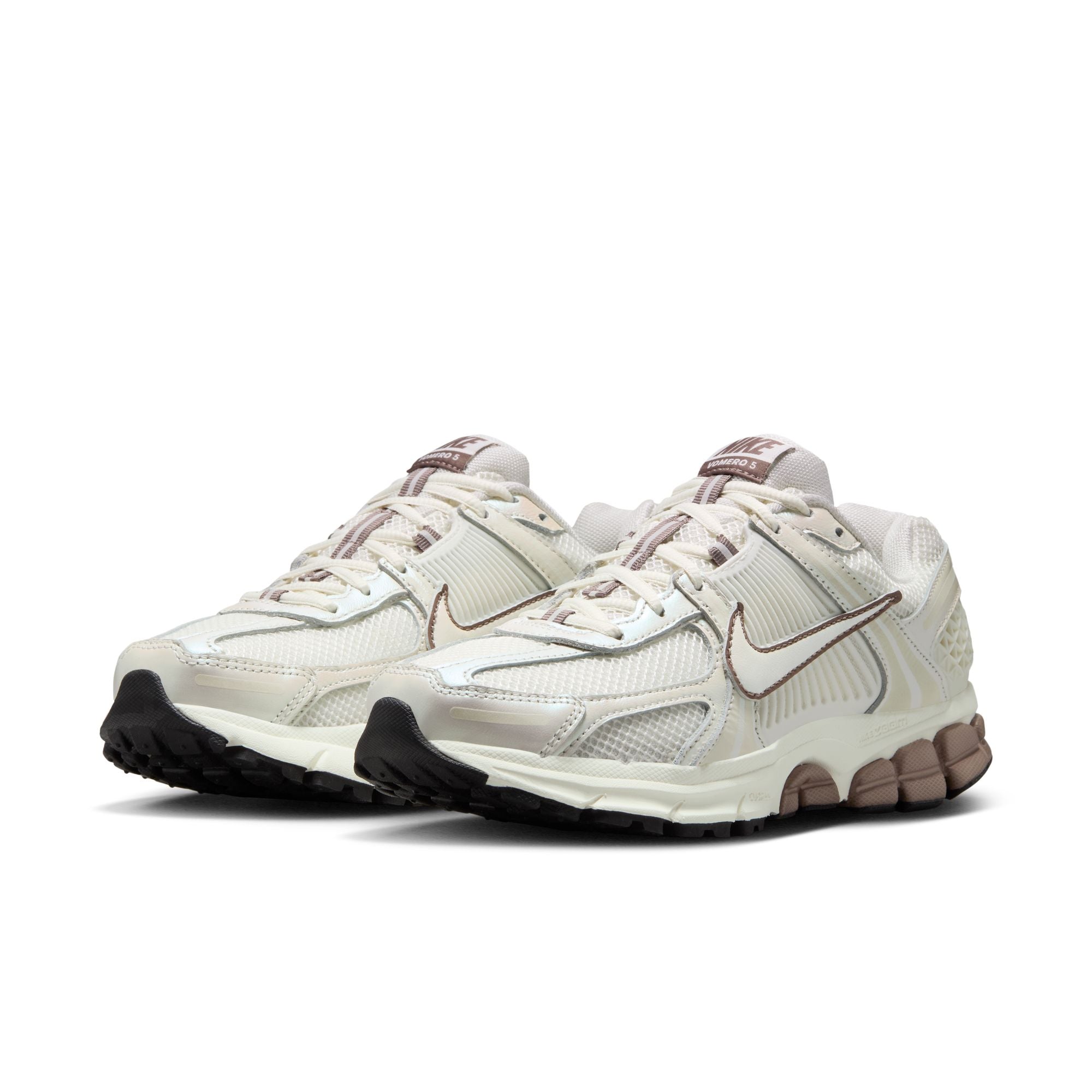 Women's Nike Zoom Vomero 5 'Sail Mink Brown'