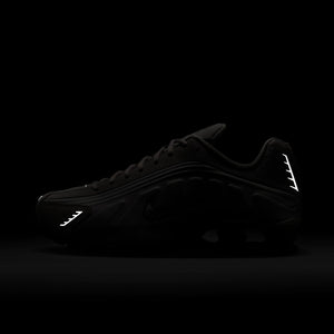 Nike Shox R4 'College Grey'