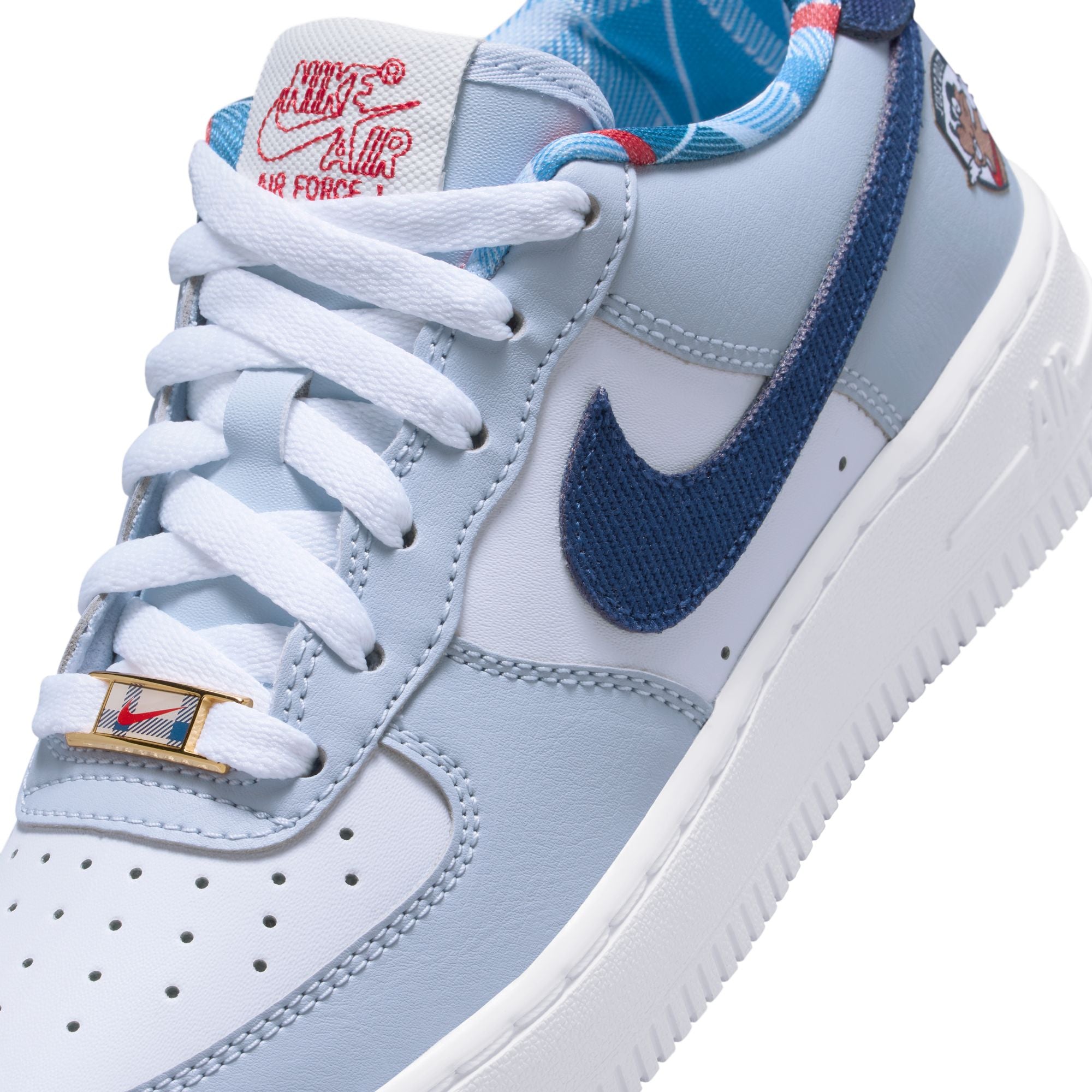 Nike Air Force 1 LV8 'White Ghost'