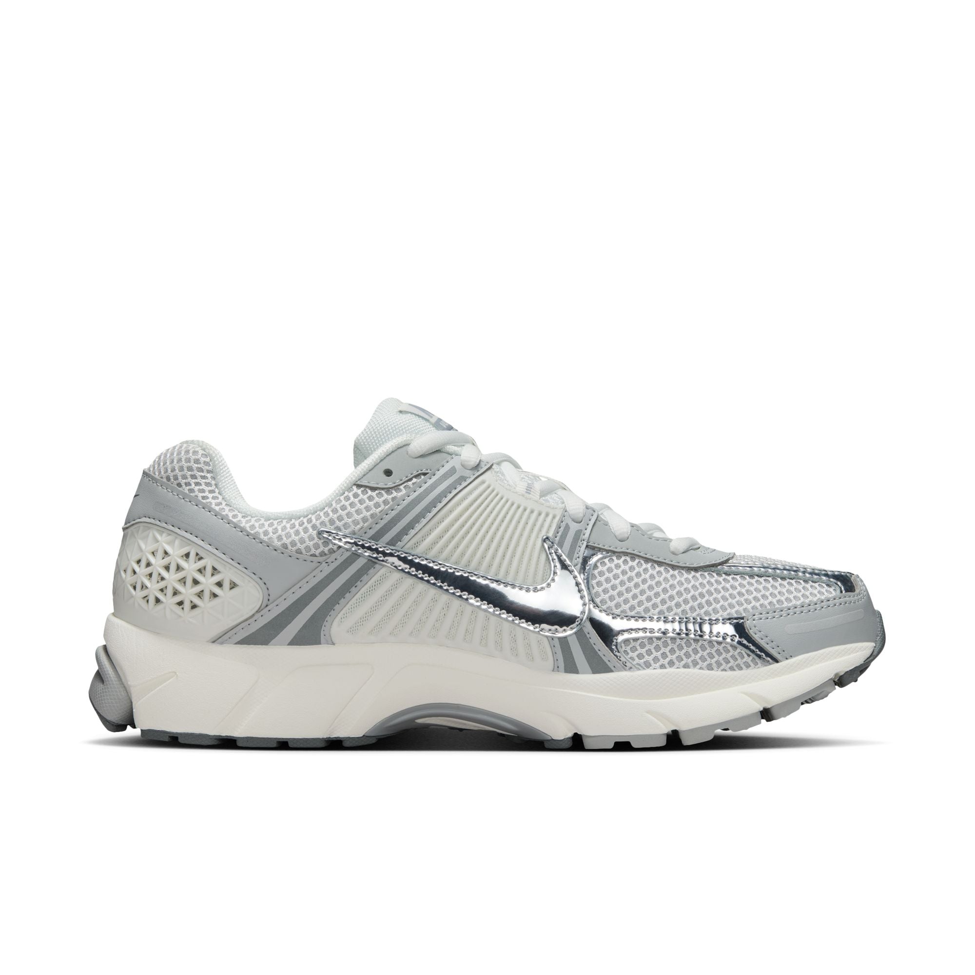 Nike Zoom Vomero 5 'Metallic Silver'