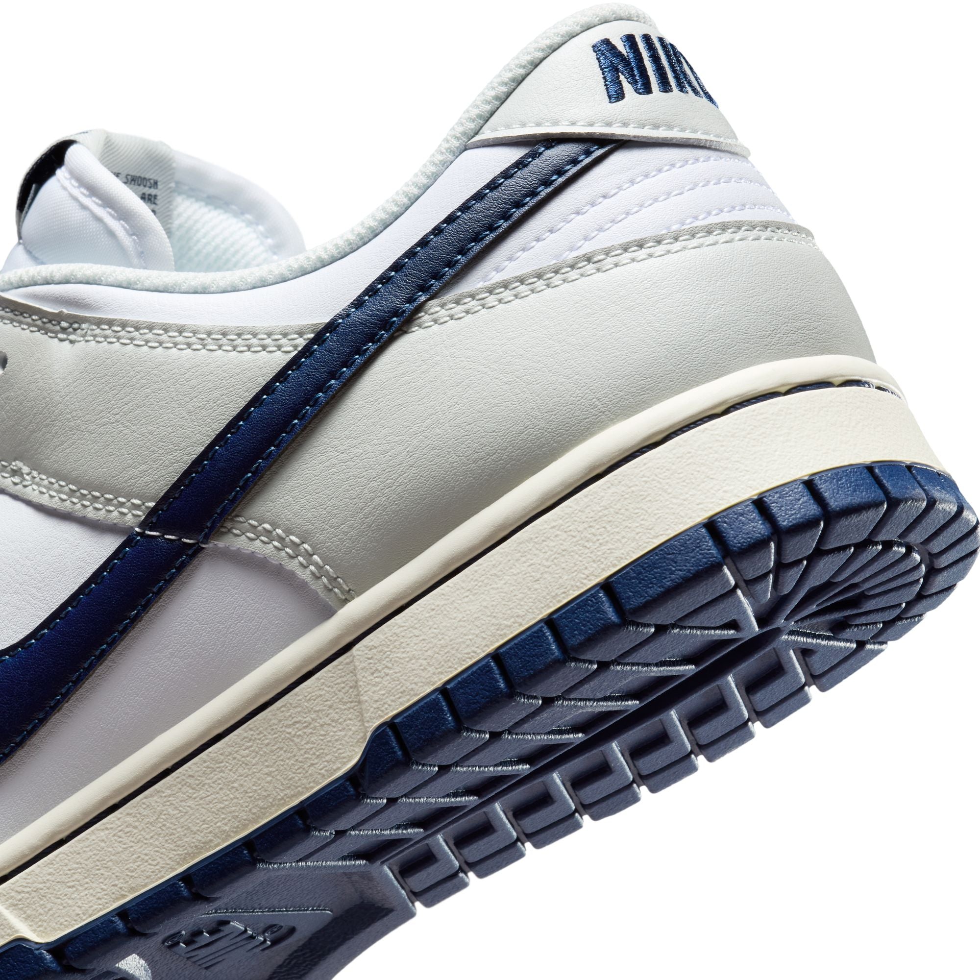Nike Dunk Low Retro 'New York Yankees'