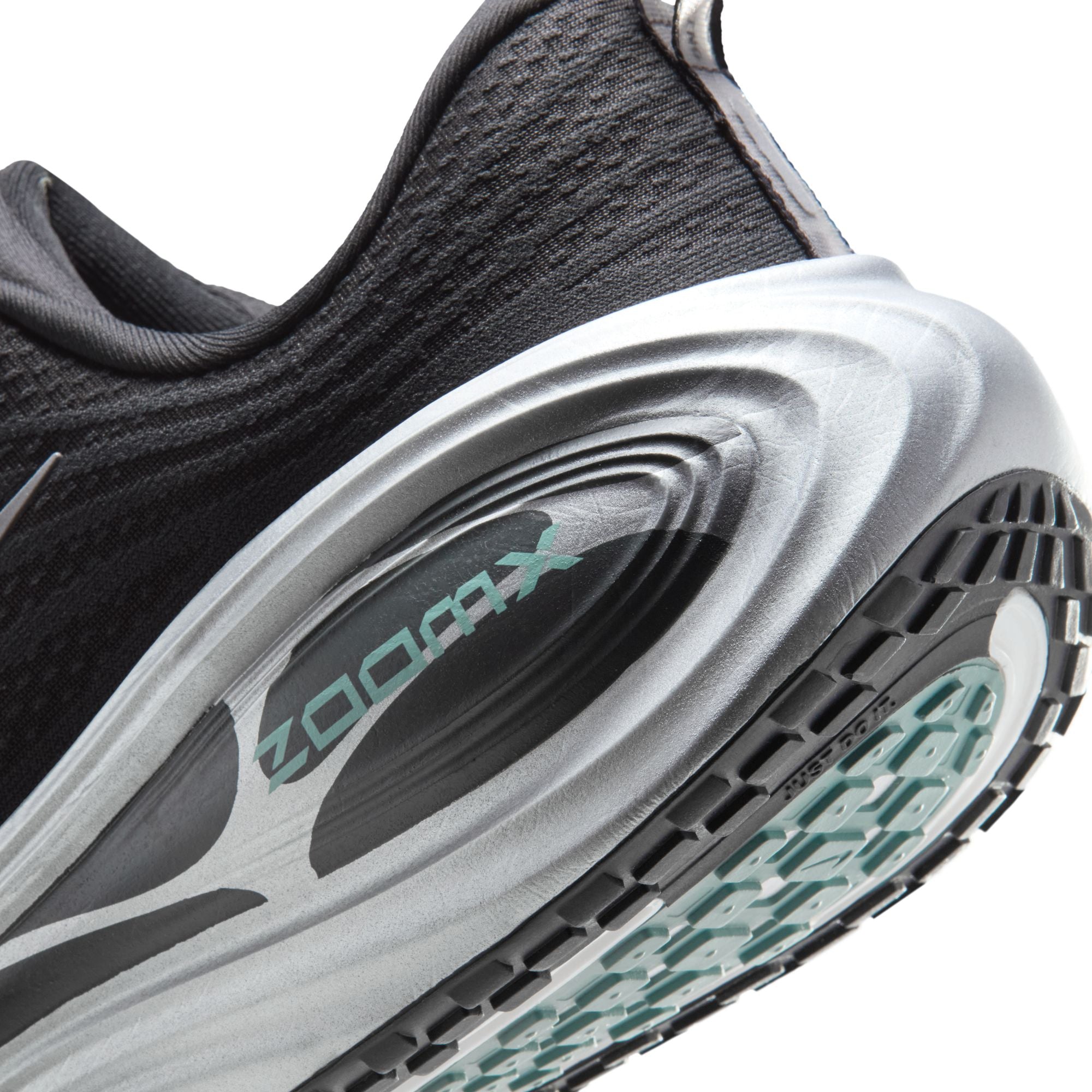 Nike Vomero Plus 'Anthracite'