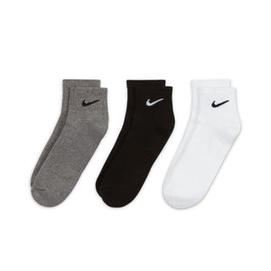 Nike Everyday Cushioned Training Ankle Socks (3 Pairs)