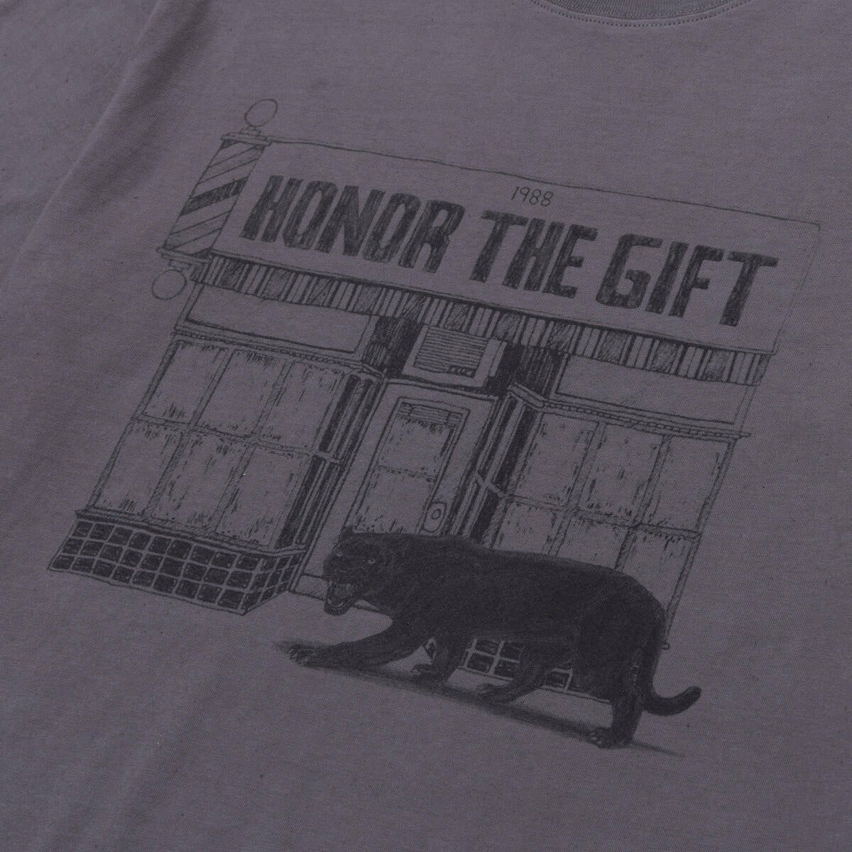 BARBERSHOP T-SHIRT