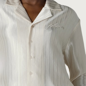 OVERSIZED BUTTON DOWN