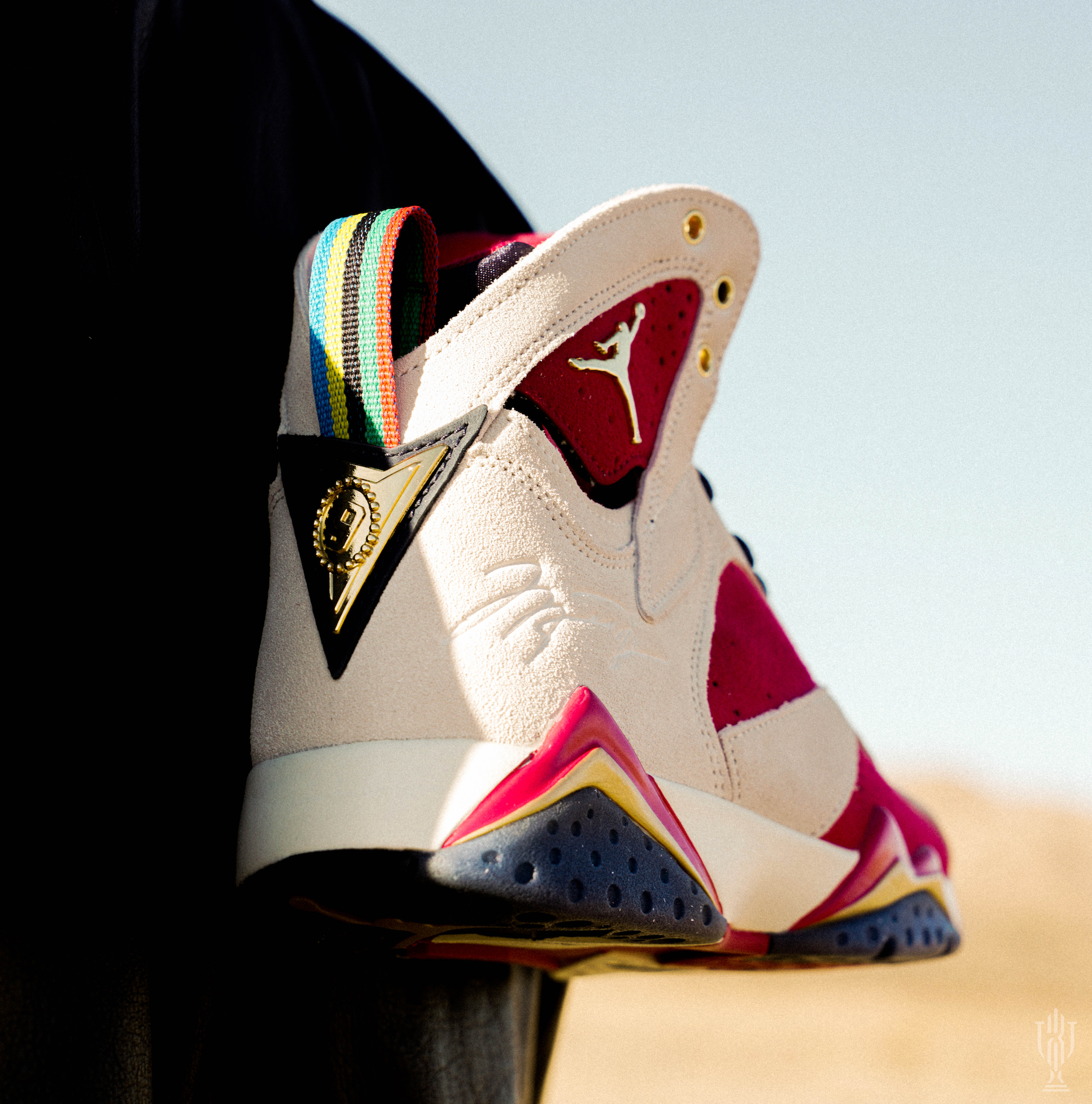 Trophyroomstore sales