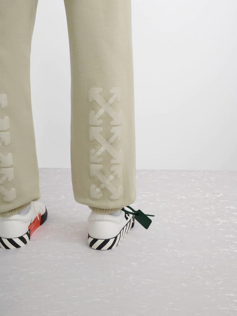 RUBBER ARROW SLIM SWEATPANT